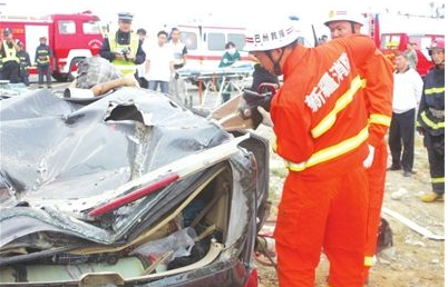 新疆轮台县沉大交通变乱